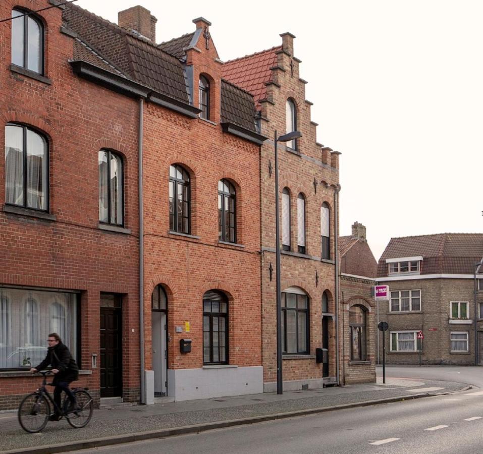 Plumer House Ieper Buitenkant foto